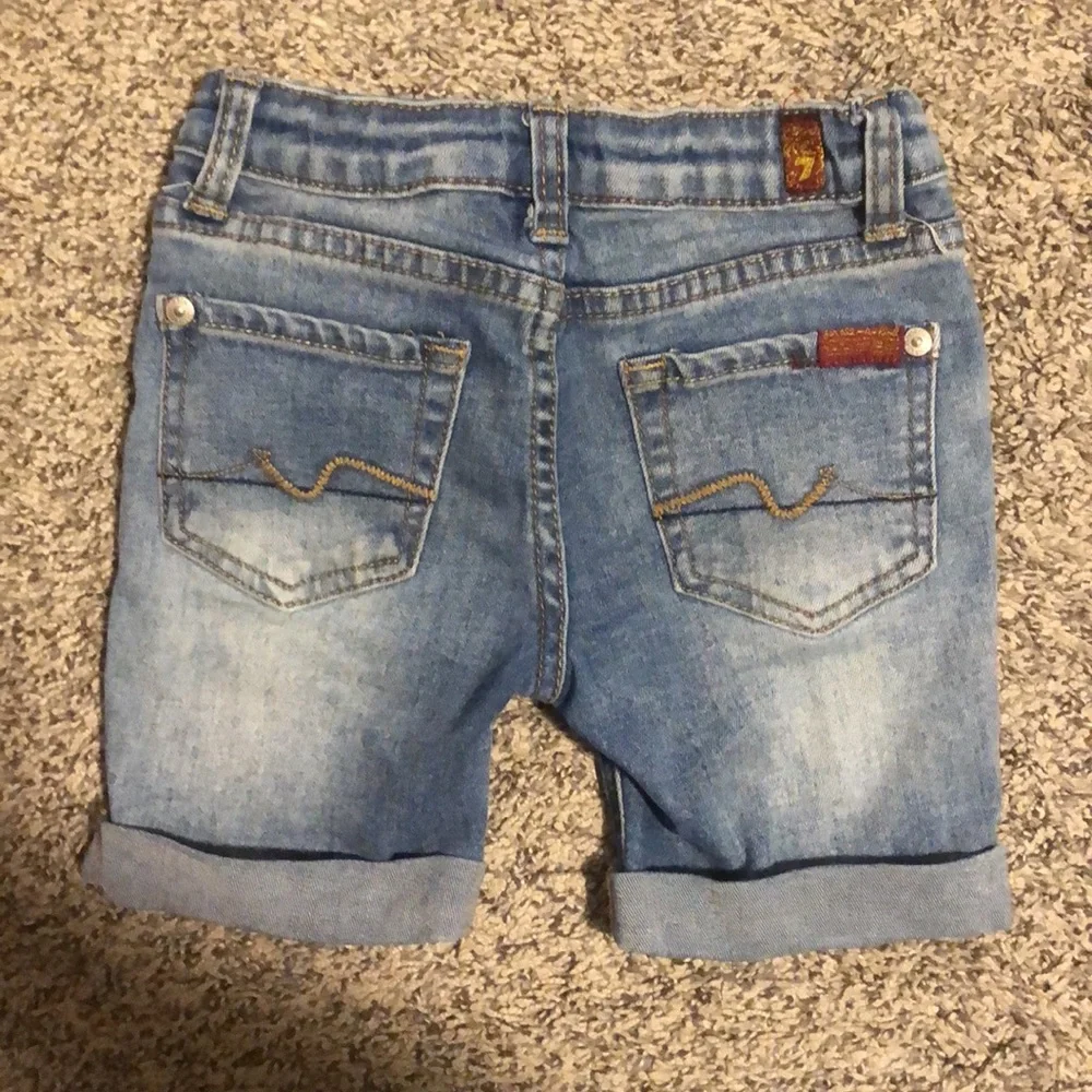 7 for all mankind girls denim shorts size 5 EUC - Picture 5 of 5